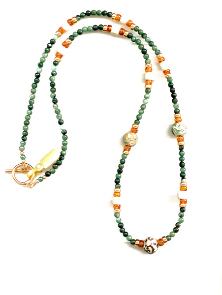 N128 Phoenecian Beads